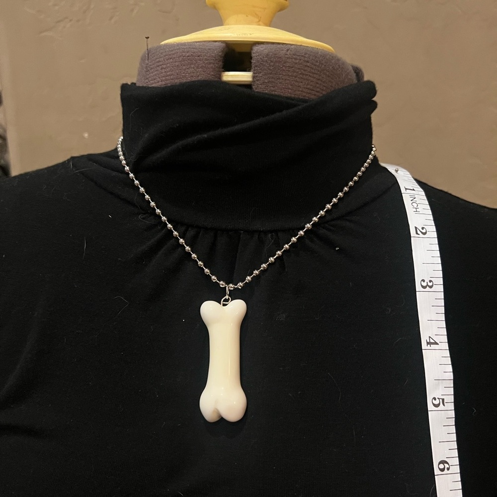 Handcrafted Necklace - Picture 2 of 3
